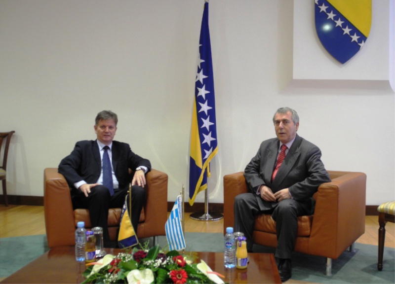 Predsjedavajući Grupe prijateljstva za susjedne zemlje PSBiH Mirza Kušljugić razgovarao s ambasadorom Grčke u BiH

